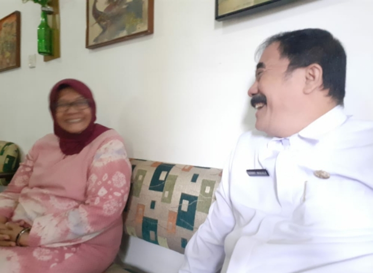 Bundo Kanduang Raudha Thaib Beri Donny Moenek Nasehat