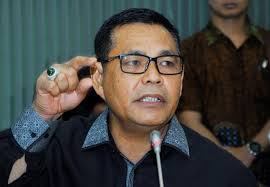 Epyardi Asda Mengintai Taruh, Ali Mukhni di Ujung Tanduk