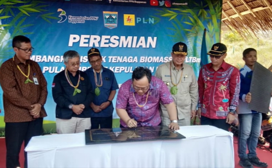 Mentawai Ukir Sejarah, Menteri PPN/Bappenas Resmikan Energi Listrik Berbasis Bambu