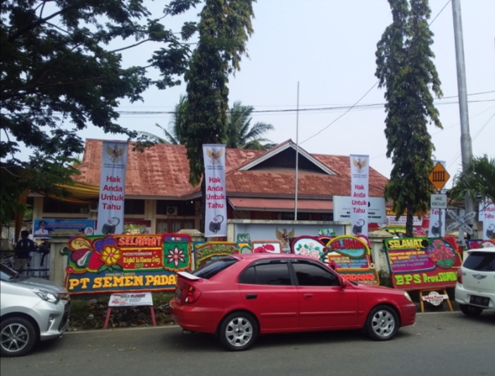 Kantor Baru Komisi Informasi Sumbar Diresmikan Gubernur Irwan Prayitno