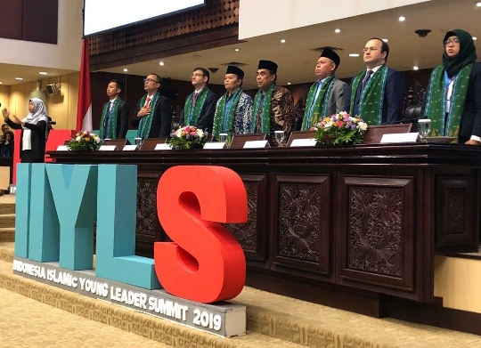 DPD RI : Masa Depan Islam Terletak di Tangan Generasi Muda Muslim