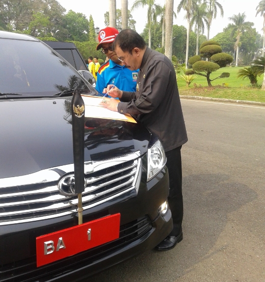 Reydonnyzar Moenek dalam Pusaran Pilkada Sumbar