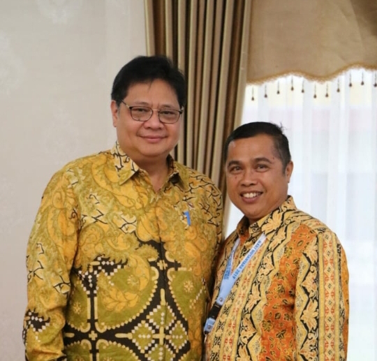 Buyung Lapau Sampaikan Niat Maju Bupati ke Ketum Partai Golkar