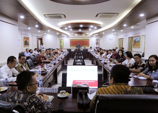 2020, DPD RI Akan Bahas 50 RUU