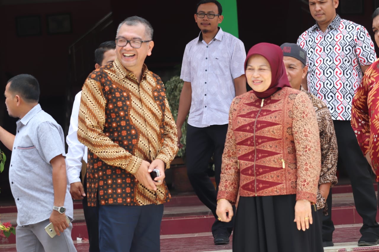 Ketua Komite IV DPD RI Elviana Puji Sosok Visioner Riza Falepi