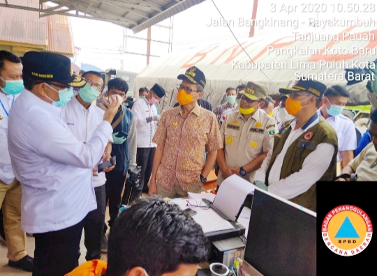 Bupati Kampar Dampingi Pertemuan Gubernur Riau dan Sumbar di Perbatasan