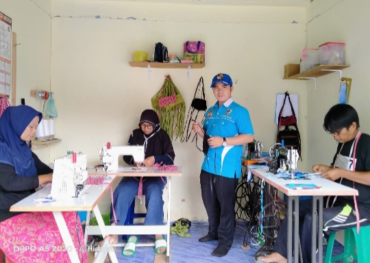 Atasi Dampak Covid-19, KNPI Suliki Dorong UKM Diberdayakan