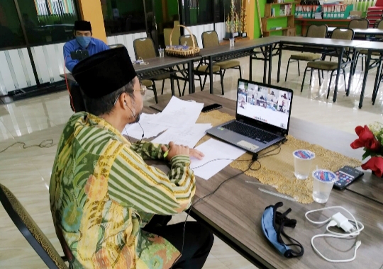 Anggota DPD RI Abdul Hakim Bahas UMKM Terdampak Covid-19 bersama OJK dan Perbankan