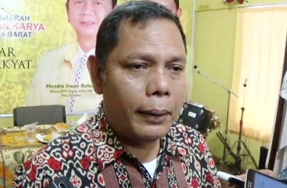 Dinilai Dzalim, Afrizal Minta Gubernur Pecat Direksi Grafika