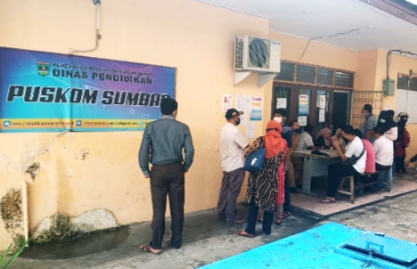 Karut Marut PPDB, Puluhan Orangtua Murid Kembali Datangi Posko Disdik