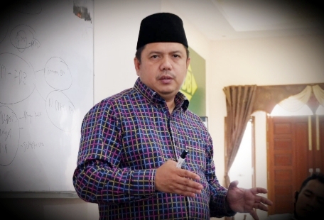 FDB: Walau Belum Bisa Berbahasa Minang, Niat Audy Berbakti ke Kampung Patut Diapresiasi
