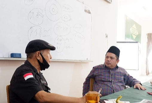 Budayawan Alwi Karmena kepada Faldo-Febby: Di Dunia ini Tak Ada yang Tak Mungkin