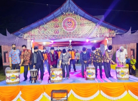 Anak Nagari Pauh IX Lestarikan Budaya Melalui Pagelaran Karya Produk Ekonomi Kreatif