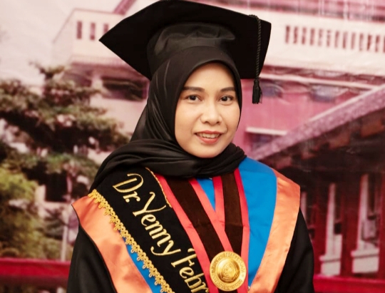 Gali Nilai Kawin Bajapuik, Antarkan Yenny Jadi Doktor Ilmu Hukum