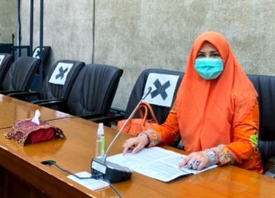 Nevi Zuairina: Penanganan Covid-19 dan Penyelamatan UMKM Harus Satu Paket