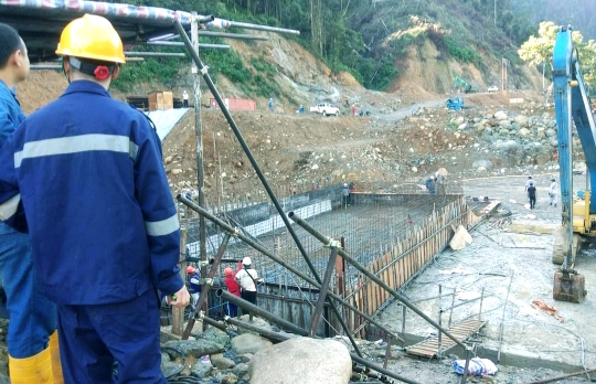 Takut Dikuasai Asing, Ninik Mamak Pertanyakan Komposisi Modal Proyek PLTMH Pelangai Gadang