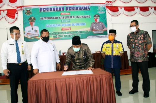 Pemkab dan Kejari Sijunjung Sepakat Lanjutkan MoU di Bidang Perdata dan TUN