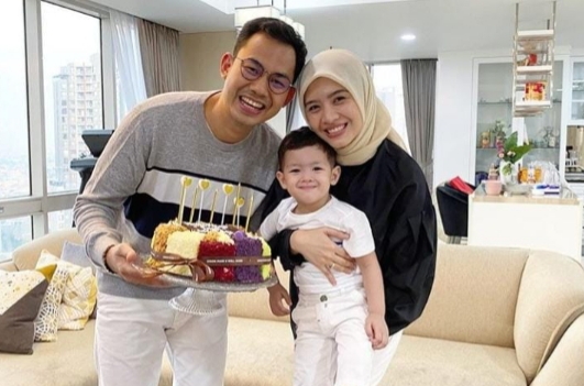 Sosok Yuliandre Darwis, dari Loper Koran hingga Ketua Termuda Lembaga Negara