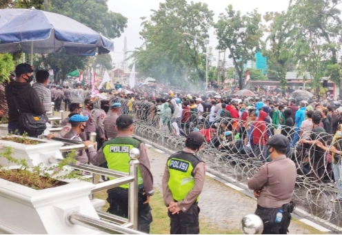 Ketua DPRD Sumbar Terima Aksi Mahasiswa Tolak UU Cipta Kerja