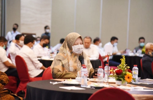 Kunker Spesifik ke BUMN Karya, Nevi Zuairina Minta Tol Probowangi Miliki Studi Kelayakan Lengkap