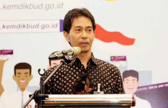 Kemendikbud: Harus Ada Reformasi Buku Besar-besaran