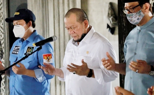 Terpapar Corona, Ketua DPD RI Doakan Ketum PBNU Segera Sembuh