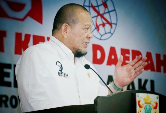 Rp218,6 Triliun Dana Daerah Parkir di Bank, Ketua DPD RI: Belanjakan!