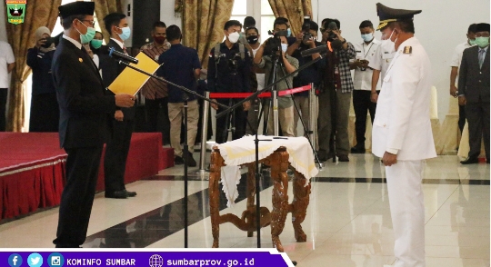 Gubernur Sumbar Lantik Bupati Tanah Datar Sisa Masa Jabatan 2016-2021