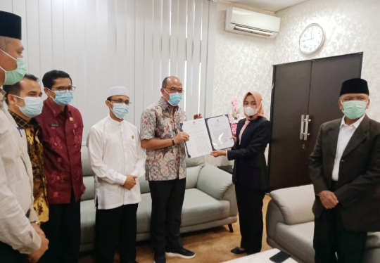 Hasil Pleno KPU Diserahkan ke DPRD Sumbar