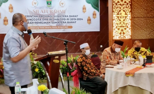 Gubernur dan Wagub Silaturahmi dengan DPR RI dan DPD RI Dapil Sumbar