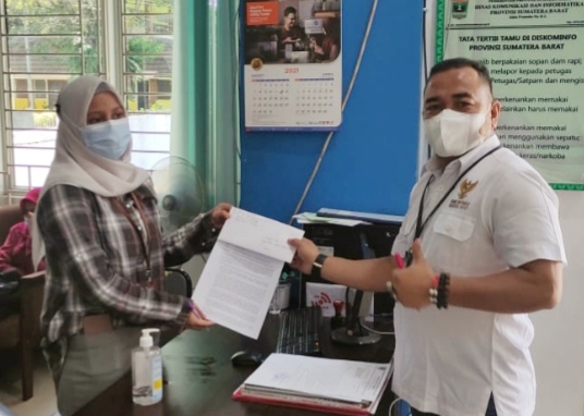 Adrian Ajukan Permohonan Informasi ke PPID Utama Pemprov Sumbar