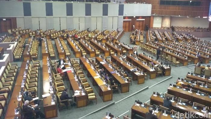 Sah, Kemenristek Digabung Lagi ke Kemendikbud