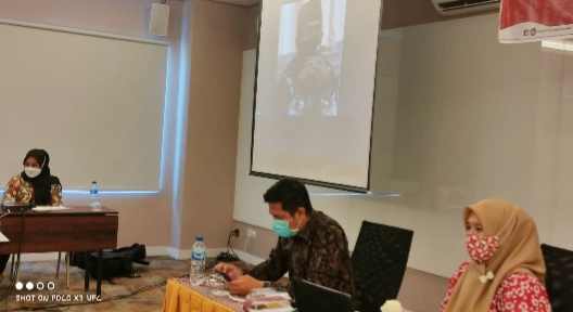 Surya Efitrimen: Hak Publik itu Mengawasi Badan Publik Dijamin UU KIP