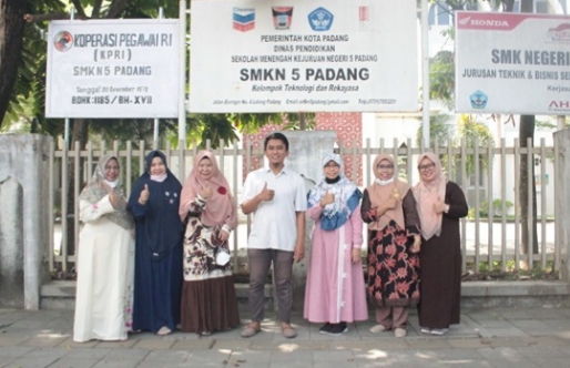 Motivasi Siswa Belajar Bahasa Inggris, PKM PNP Sosialisasikan Aplikasi Educandy