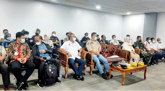 HM Nurnas Terkesan Terbang Perdana Bersama Super Air Jet