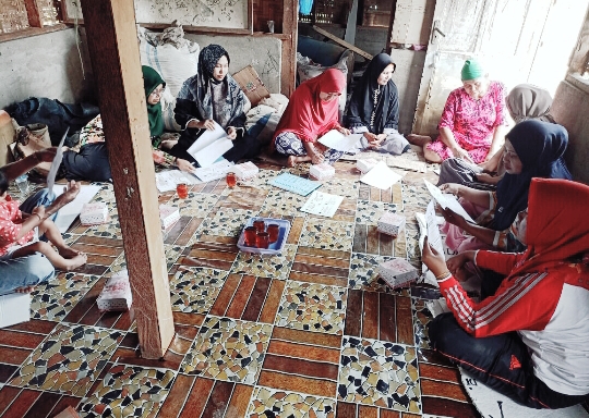 Tim Pengabdian LPPM Unand Lakukan Pendampingan Manajemen Usaha Peternak di Limapuluh Kota