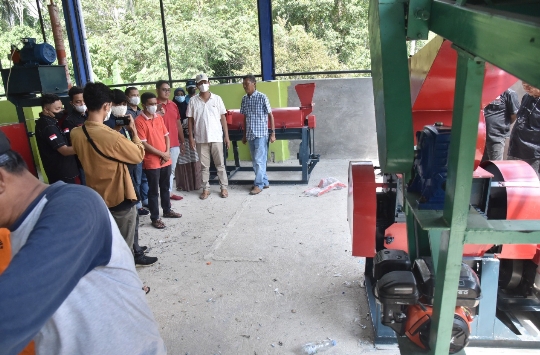 Pariaman Dibantu Kementerian LHK RI Mesin Pengolah Sampah Rp3,4 Miliar