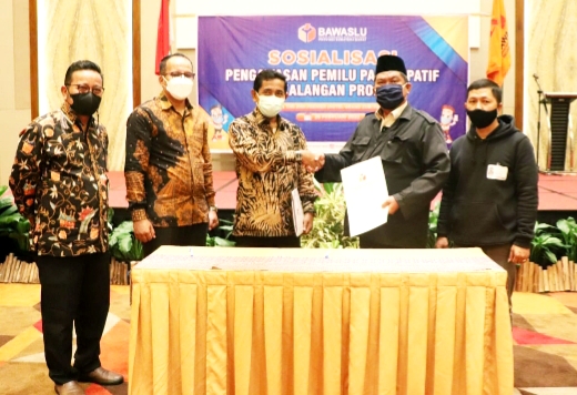 Bawaslu Sumbar Jalin Kerjasama Pengawasan Pemilu Partisipatif dengan JPS dan PGRI