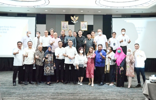 Nevi Zuairina Minta BUMN Terkait Siap Hadapi Hari Raya Idul Fitri