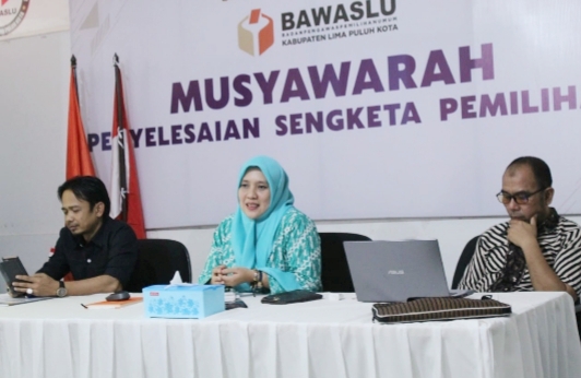 Tingkatkan Pelayanan Informasi Publik, Bawaslu Limapuluh Kota Gandeng KI Sumbar