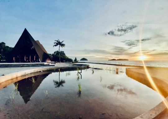 Sabtu Besok Marawa Beach Club Raffi Ahmad di Pantai Air Manis Padang Grand Opening