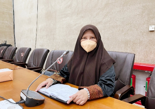 Nevi Zuairina: Awasi Ketat Kripto dan Investasi Robot Trading