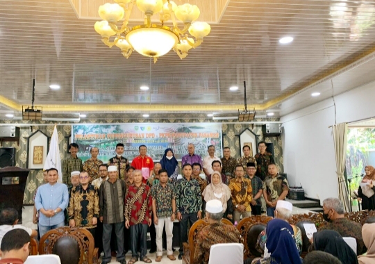 Nevi Zuairina Bangga dengan Kekompakan Perantau Pessel