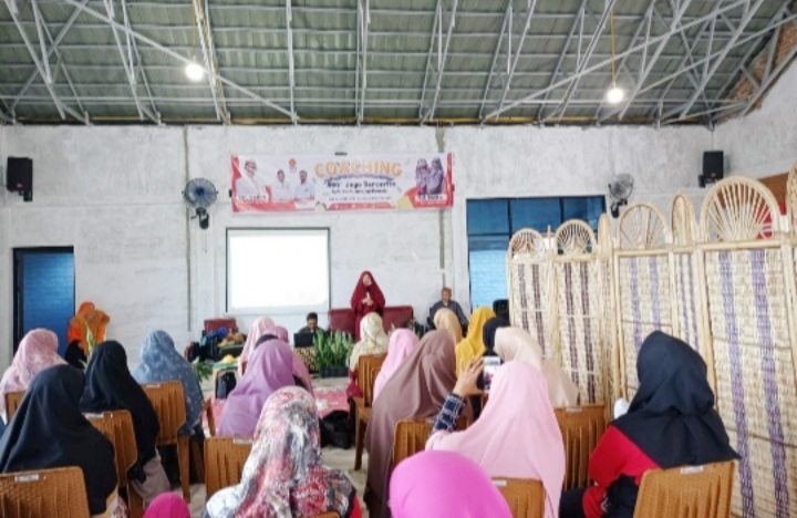 Nevi Zuairina Jadi Pembicara di Seminar Parenting DPD PKS Kabupaten Agam
