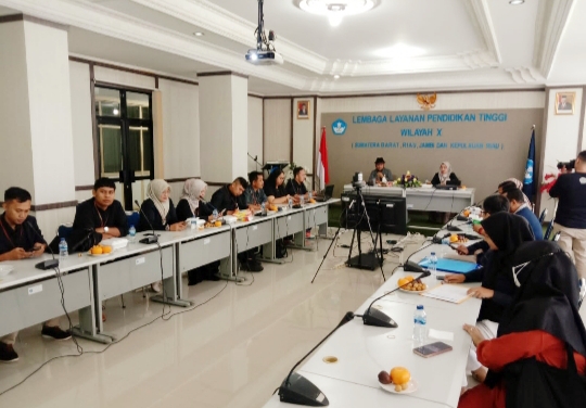 Monev KI Sumbar, LLDIKTI Wilayah X Siap Jadi Informatif