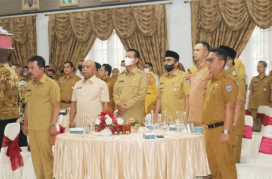Bupati Sijunjung Sambut dan Dengarkan Arahan MenPANRB