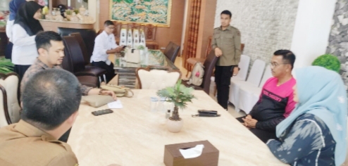Maksimalkan KIP, Bupati Solsel Khairunas Bentuk Supertim