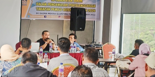 Toaik Tebar Virus KIP ke Panwascam se Kabupaten Solok