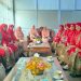 Tim DWP Kantor Kemenag Pasbar Juara 1 Lomba Paduan Suara dan Himne Dharma Wanita Persatuan