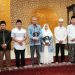 Bupati Lepas Dua Jemaah Calon Haji Tambahan Pasaman Barat